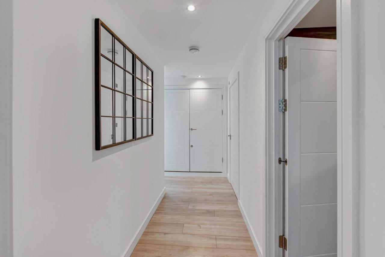 St Martins 2 Bedroom Apartments In Ruislip By 360 Stays المظهر الخارجي الصورة
