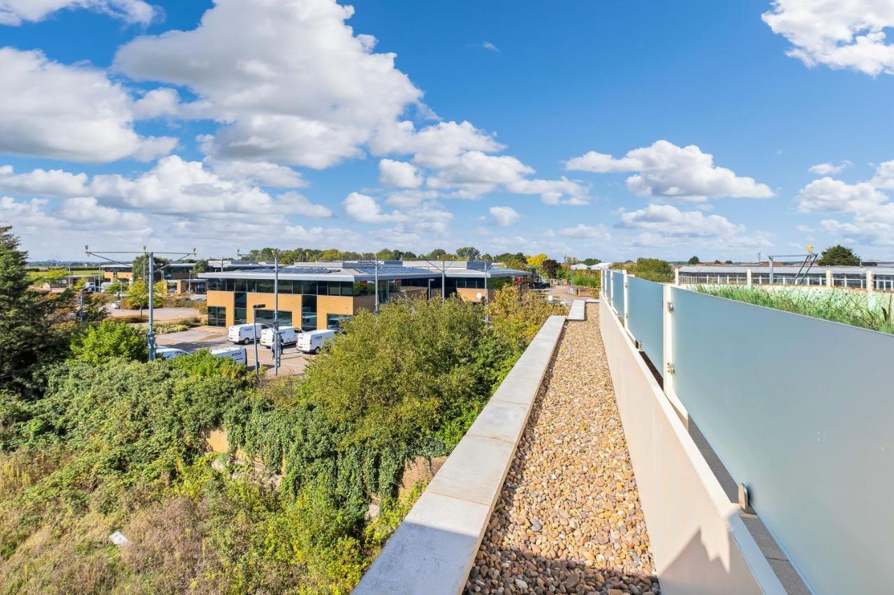 St Martins 2 Bedroom Apartments In Ruislip By 360 Stays المظهر الخارجي الصورة