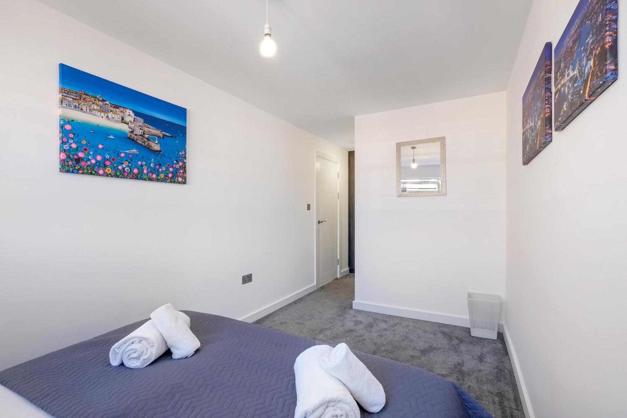 St Martins 2 Bedroom Apartments In Ruislip By 360 Stays المظهر الخارجي الصورة
