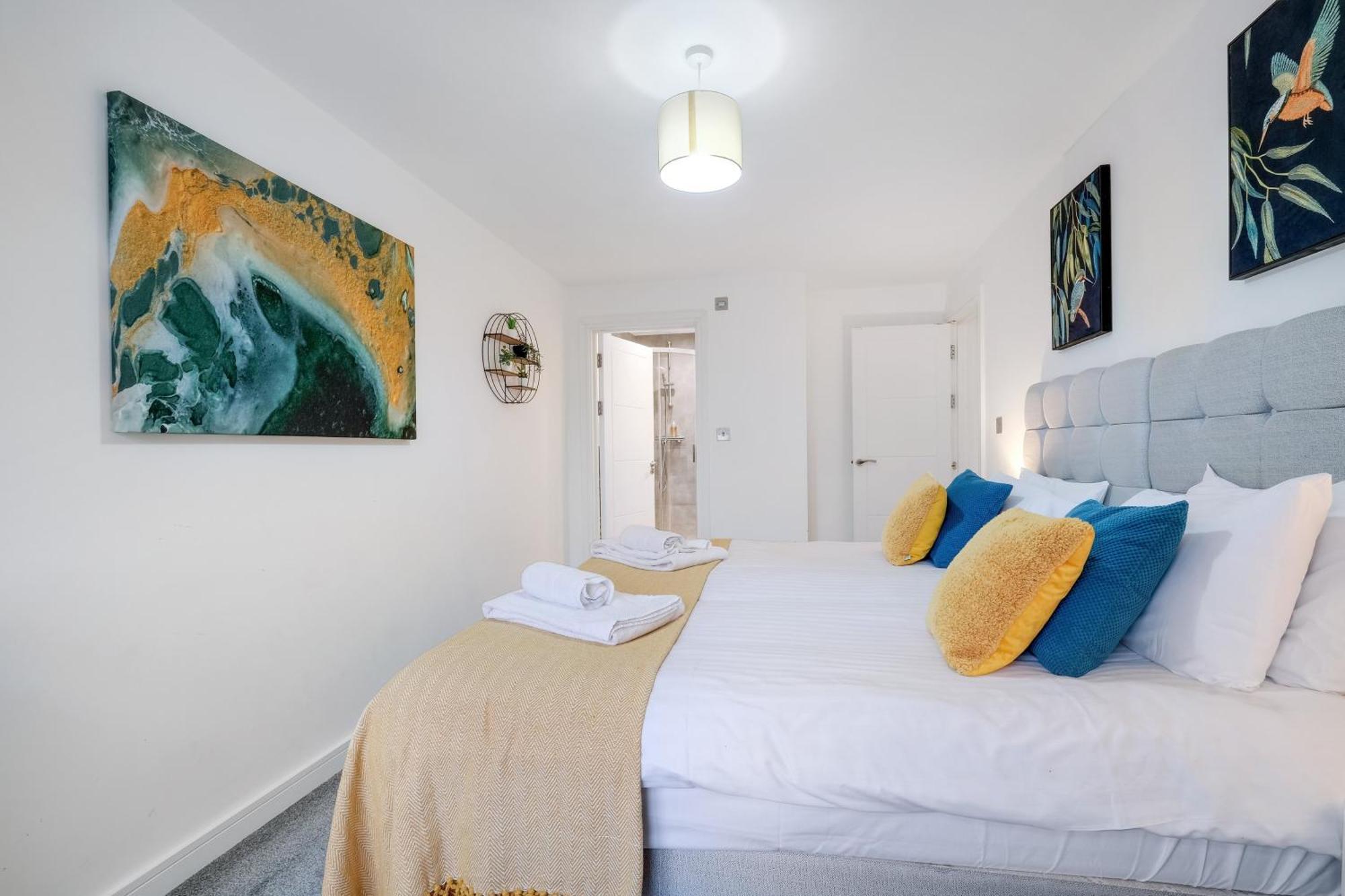St Martins 2 Bedroom Apartments In Ruislip By 360 Stays المظهر الخارجي الصورة