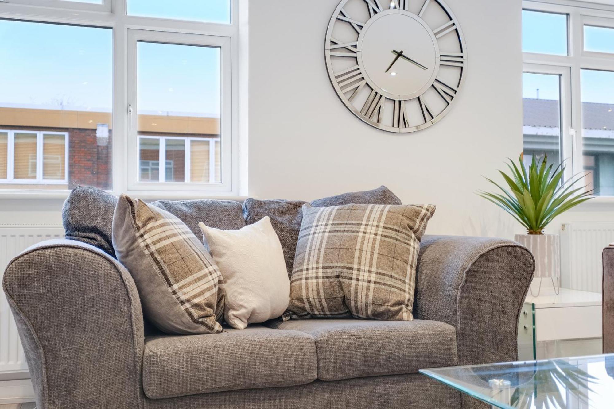 St Martins 2 Bedroom Apartments In Ruislip By 360 Stays المظهر الخارجي الصورة